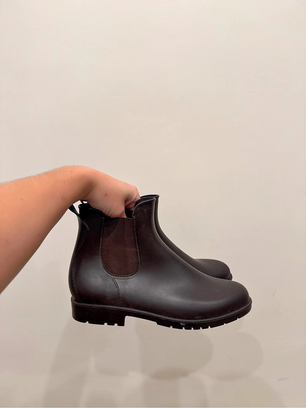 Chelsea Ankle Boots in Black